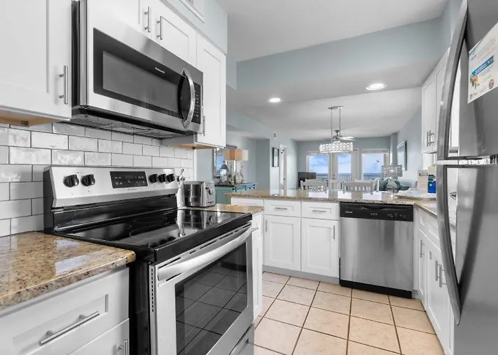 Apartment Boardwalk 1087 By Youngs Suncoast