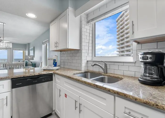 Apartment Boardwalk 1087 By Youngs Suncoast *